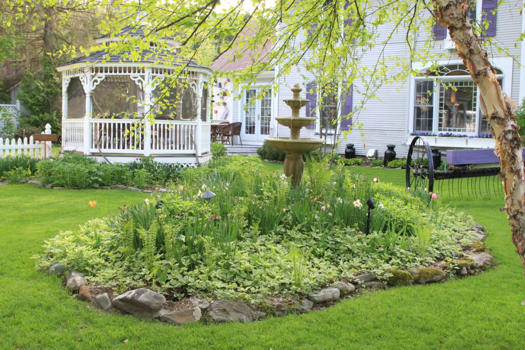 Garden and gazebo of the Phineas Swann Inn & Spa